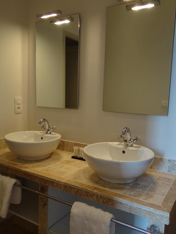 Bed & Breakfast L'Orangerie Carcassonne Bilik gambar